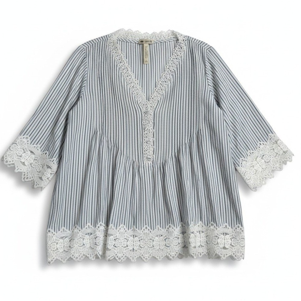 Republic Clothing Blue White Striped Lace Trim V-Neck Rayon Blouse Top XL